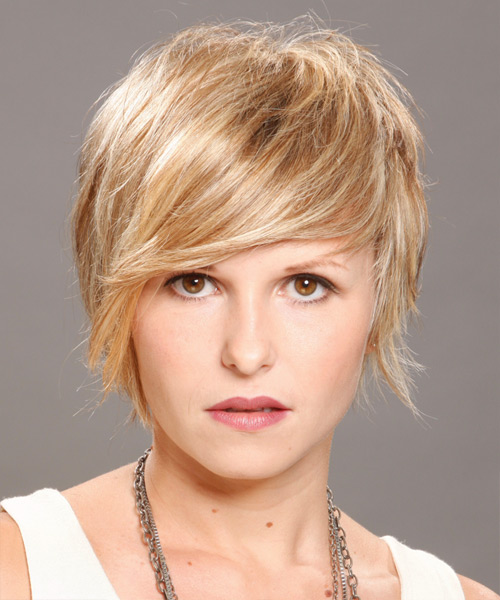 Short Wispy Hairstyle With Long Side-Swept Bangs And Short Back