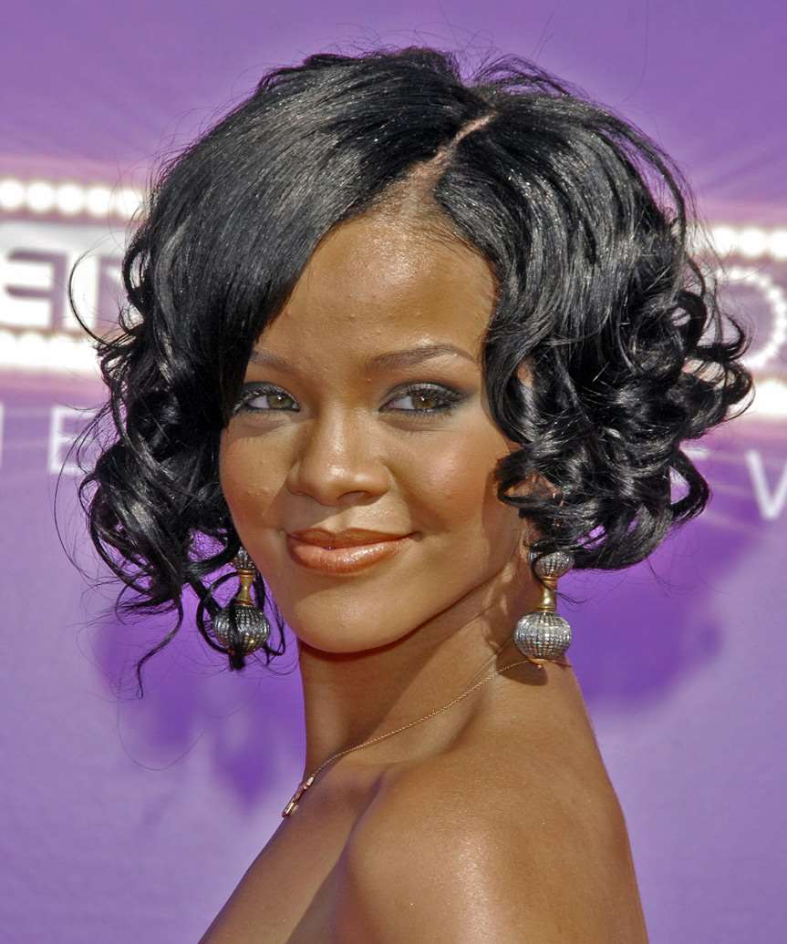Rihanna Curly Concave Bob