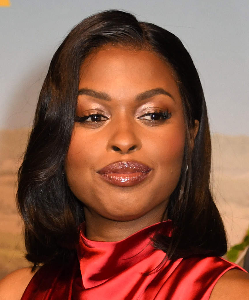 Aziza Scott Long Bob