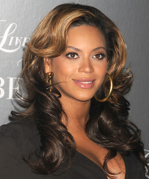 Beyonce Knowles Long Wavy   Dark Brunette and Dark Blonde Two-Tone   Hairstyle - side view