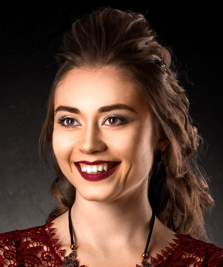 Half-Up Half-Down Hairstyle With Curls