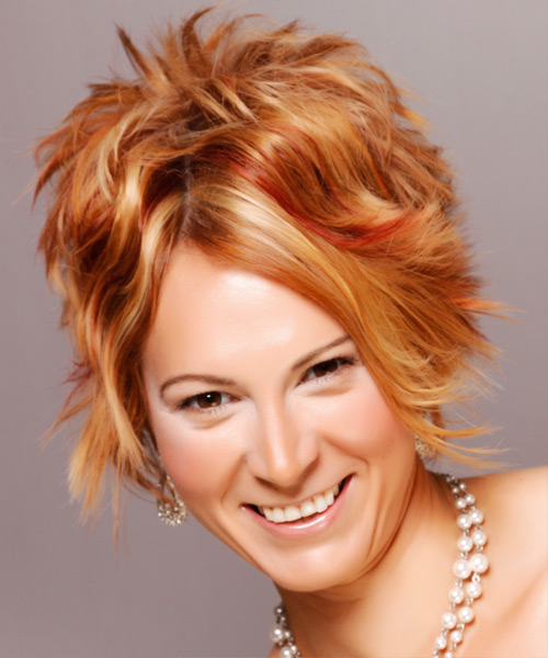 Short Fiery And Messy Hairstyle With Multiple Shades Of Copper