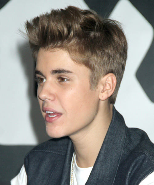 Justin Bieber Short Hairstyle With Height And Texture - side view