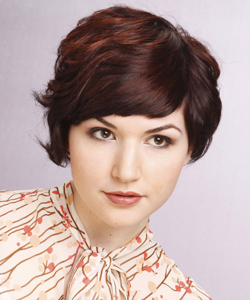 Short Classic And Sassy Hairstyle 