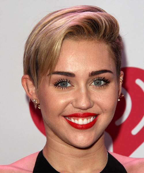 Miley Cyrus Short Undercut Hairstyle With Side Part