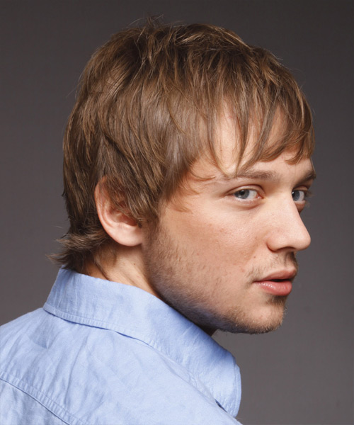 Short Shaggy Hairstyle For Men - side view